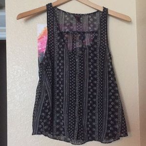 Forever 21 Black Patterned Tank
